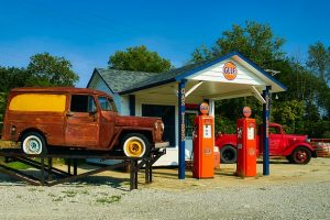 Three Energy Stocks for Short-Term Investors