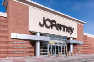 ST. PAUL, MN/USA - MARCH 3, 2019: JC Penny retail store exterior and trademark logo. J. C. Penney Company, Inc. is an American department store chain.