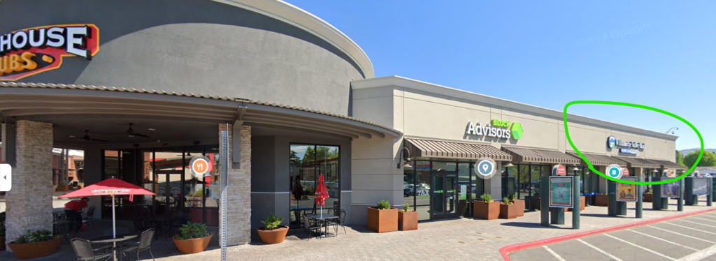 Image of Oregon Bancorp next to Firehouse Subs.