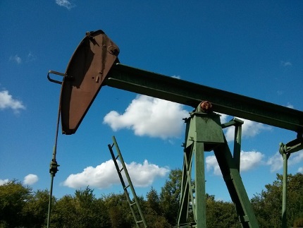 Oil pumpjack