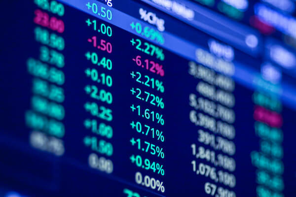 dividend capture strategy: stock market board